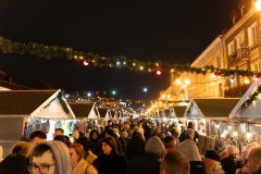 06-12-2025 BIALYSTOK MIKOLAJ WLACZENIE SWIATLA SWIATECZNE CHOINKA FOT KRZYSZTOF KIERCUL  / CKU BIALYSTOKJ