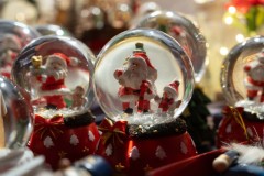 06-12-2025 BIALYSTOK MIKOLAJ WLACZENIE SWIATLA SWIATECZNE CHOINKA FOT KRZYSZTOF KIERCUL  / CKU BIALYSTOKJ